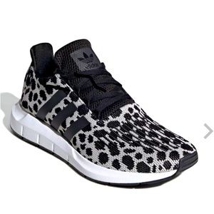 adidas Originals Women’s Swift Run Shoes